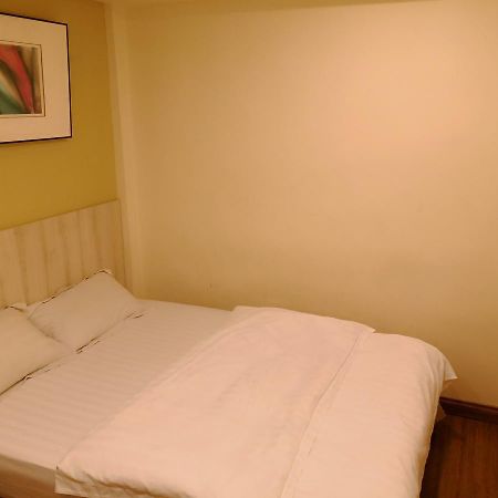 Hotel Zamburger Taman Segar - Previously Home Inn Taman Segar Kuala Lumpur Eksteriør bilde